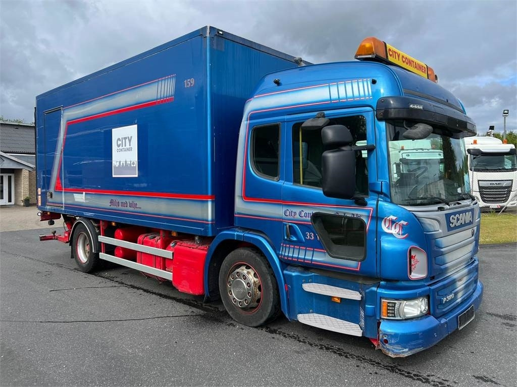 Scania P320 DB 4x2 MLB - low entry - Kapalı kasa kamyon: fotoğraf 1 Scania P320 DB 4x2 MLB - low entry - Kapalı kasa kamyon: fotoğraf 1