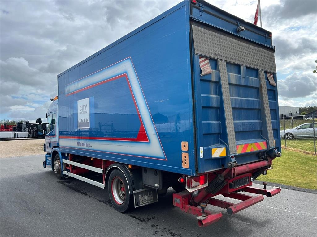 Scania P320 DB 4x2 MLB - low entry - Kapalı kasa kamyon: fotoğraf 5 Scania P320 DB 4x2 MLB - low entry - Kapalı kasa kamyon: fotoğraf 5