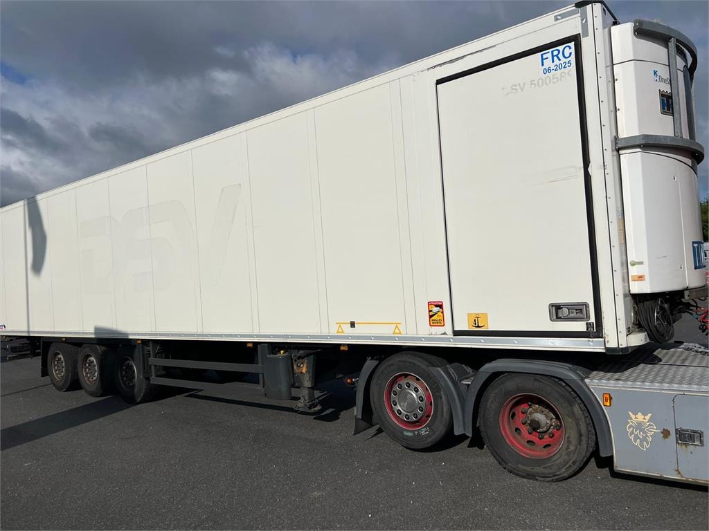 Schmitz SCB*S3B Dobbelt compartment - Frigorifik dorse: fotoğraf 3 Schmitz SCB*S3B Dobbelt compartment - Frigorifik dorse: fotoğraf 3