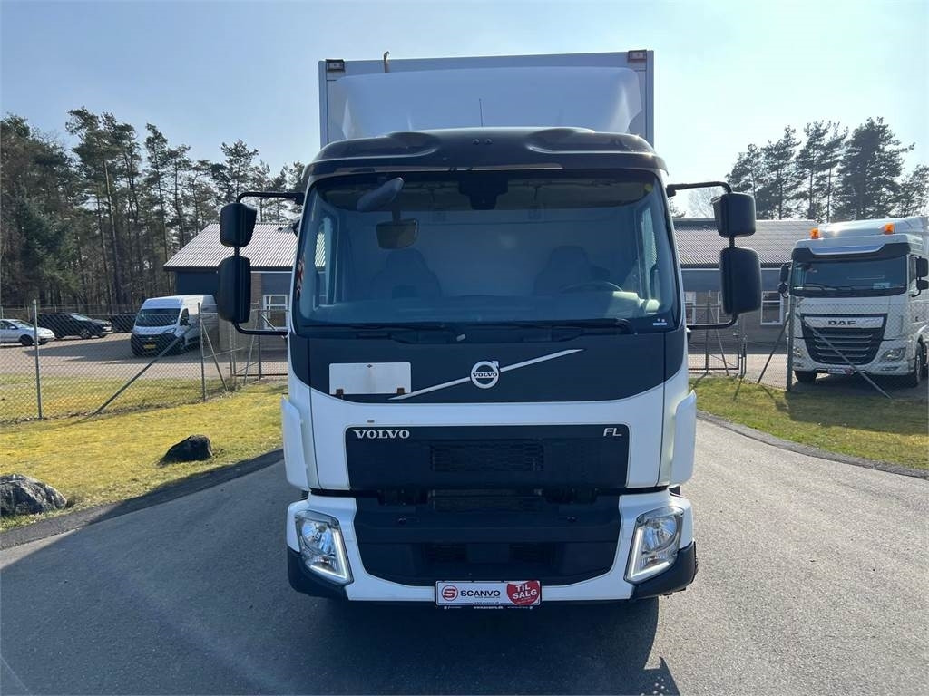 Volvo FL 16 ton 250HK - Kapalı kasa kamyon: fotoğraf 3 Volvo FL 16 ton 250HK - Kapalı kasa kamyon: fotoğraf 3