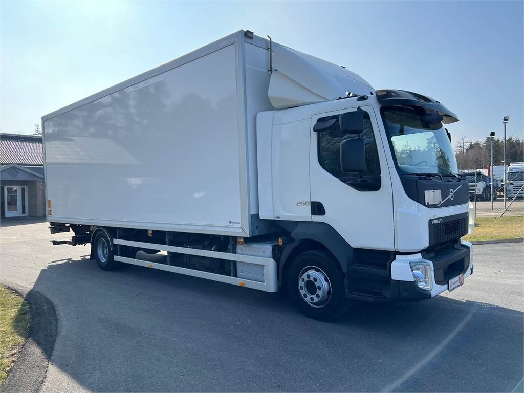 Volvo FL 16 ton 250HK - Kapalı kasa kamyon: fotoğraf 2 Volvo FL 16 ton 250HK - Kapalı kasa kamyon: fotoğraf 2