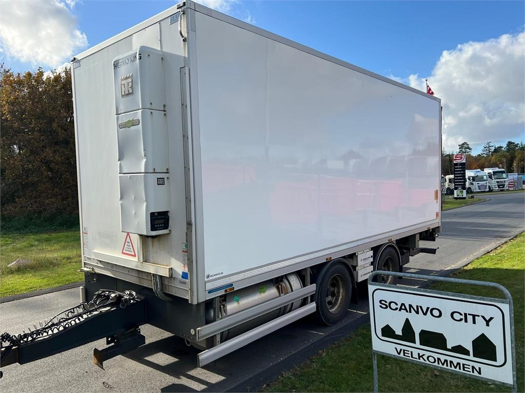 Volvo FM420 + 2 akslet kærre 2-Temps - Refrijeratör kamyon: fotoğraf 2 Volvo FM420 + 2 akslet kærre 2-Temps - Refrijeratör kamyon: fotoğraf 2