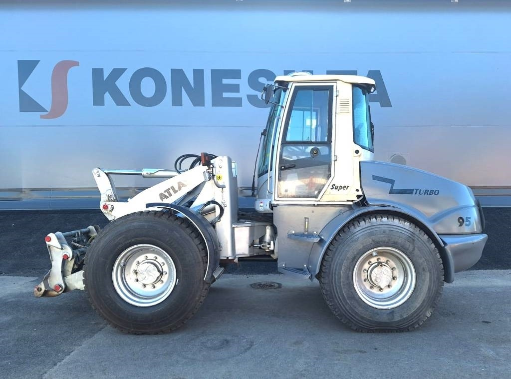 Atlas 95 SUPER - Tekerlekli yükleyici: fotoğraf 1 Atlas 95 SUPER - Tekerlekli yükleyici: fotoğraf 1