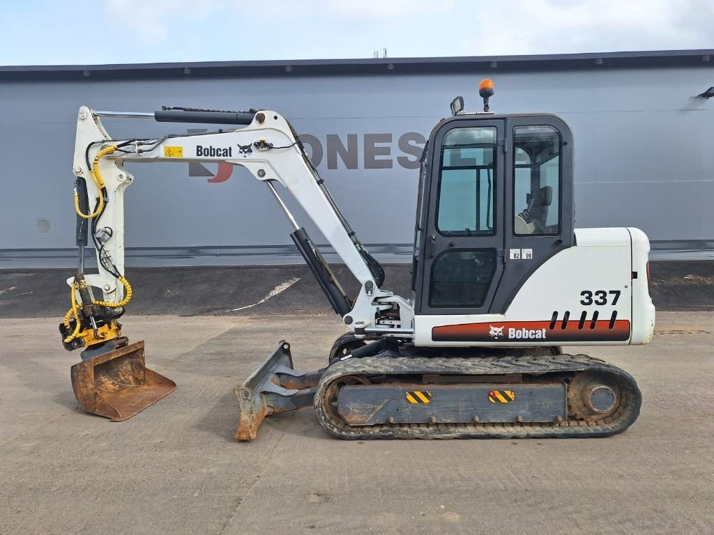 Bobcat 337D PYÖRITTÄJÄLLÄ - Mini ekskavatör: fotoğraf 1 Bobcat 337D PYÖRITTÄJÄLLÄ - Mini ekskavatör: fotoğraf 1