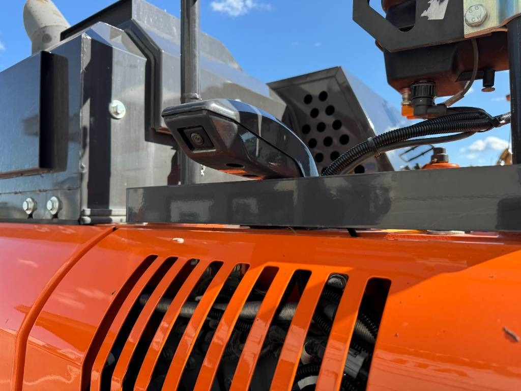 Paletli ekskavatör Hitachi ZX 160 LC-7: fotoğraf 14