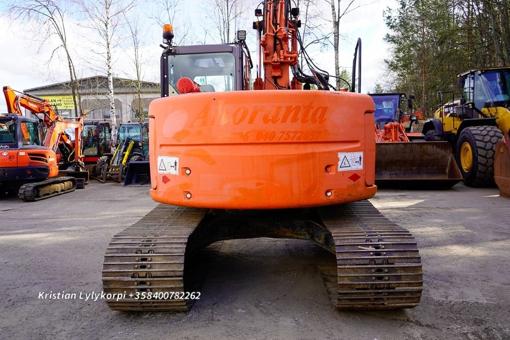 Hitachi ZX135US VÄHÄN AJETTU - Paletli ekskavatör: fotoğraf 5 Hitachi ZX135US VÄHÄN AJETTU - Paletli ekskavatör: fotoğraf 5