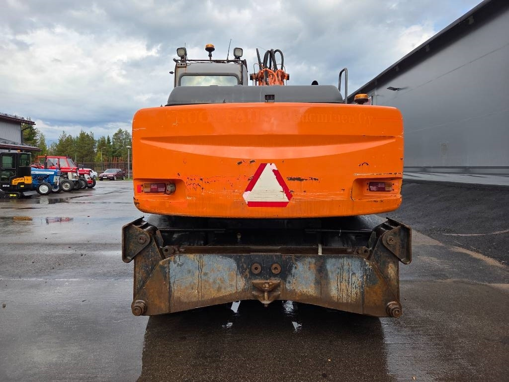 Hitachi ZX160 W PYÖRITTÄJÄLLÄ - Tekerlekli ekskavatör: fotoğraf 3 Hitachi ZX160 W PYÖRITTÄJÄLLÄ - Tekerlekli ekskavatör: fotoğraf 3