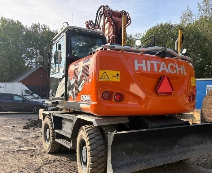 Hitachi ZX170W-6 + Peräkärry 2-akselinen - Tekerlekli ekskavatör: fotoğraf 2 Hitachi ZX170W-6 + Peräkärry 2-akselinen - Tekerlekli ekskavatör: fotoğraf 2