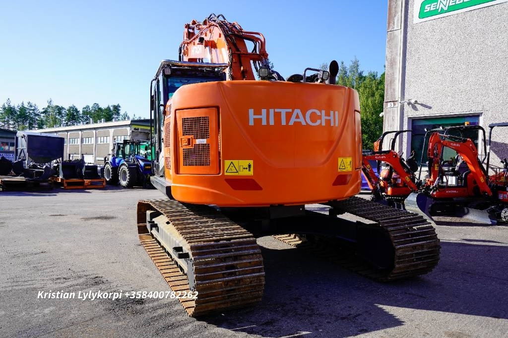Hitachi ZX225USLC-6 Huippuvarusteet! - Paletli ekskavatör: fotoğraf 4 Hitachi ZX225USLC-6 Huippuvarusteet! - Paletli ekskavatör: fotoğraf 4