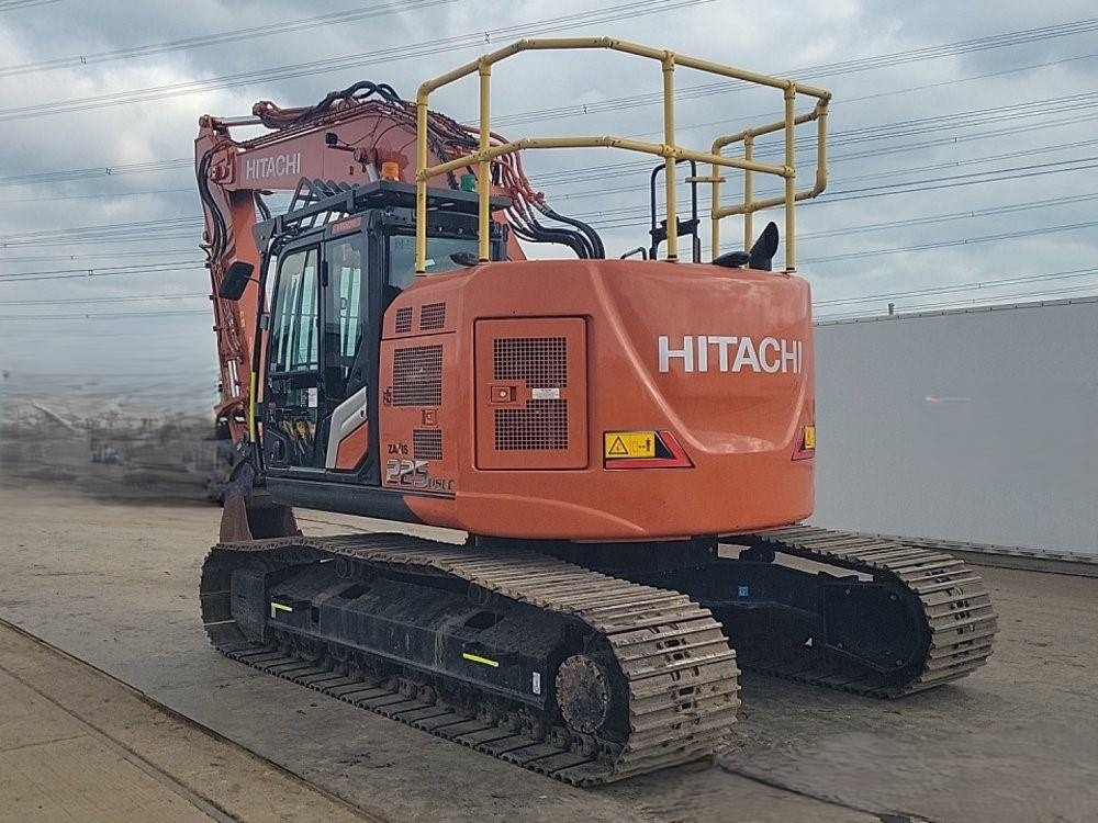 Hitachi ZX225USLC-7 - Paletli ekskavatör: fotoğraf 1 Hitachi ZX225USLC-7 - Paletli ekskavatör: fotoğraf 1