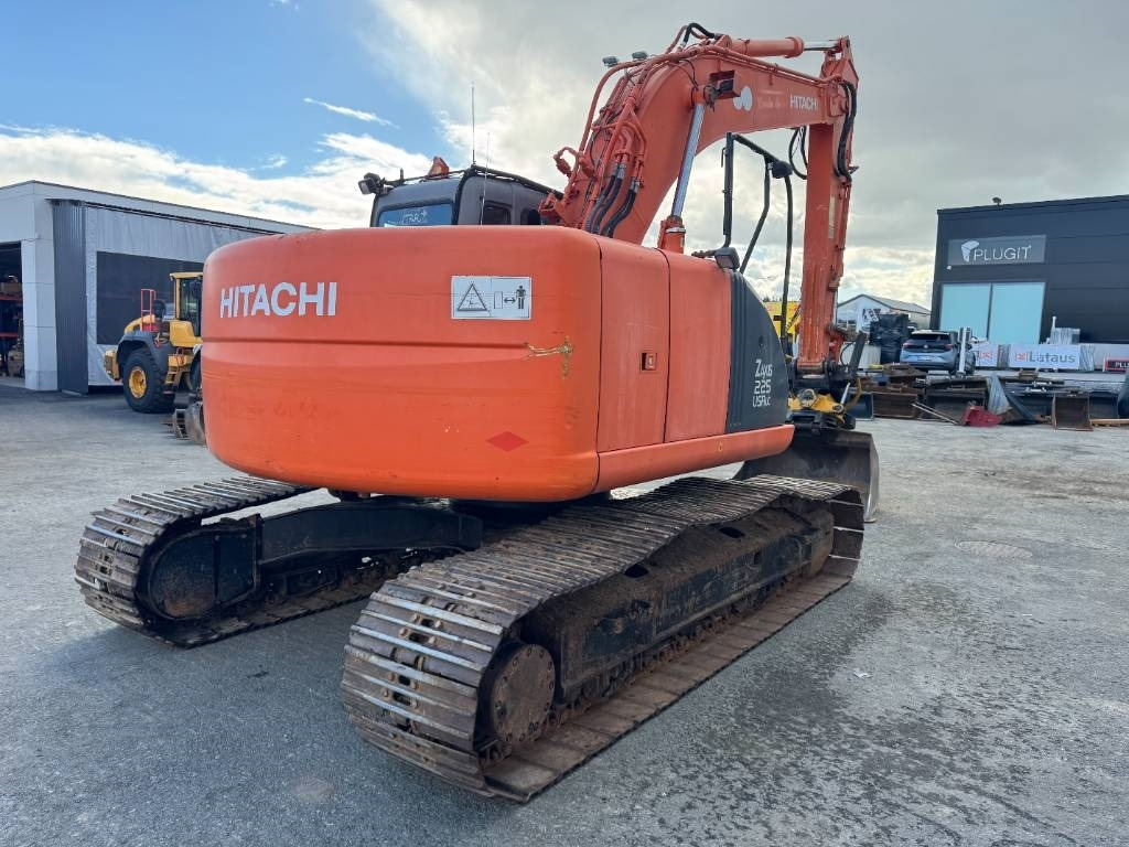 Hitachi ZX225USR PYÖRITTÄJÄLLÄ - Paletli ekskavatör: fotoğraf 5 Hitachi ZX225USR PYÖRITTÄJÄLLÄ - Paletli ekskavatör: fotoğraf 5