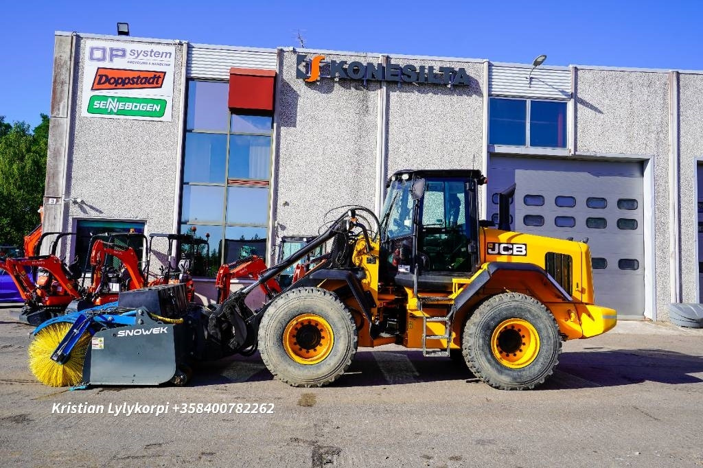 JCB 437HT - Tekerlekli yükleyici: fotoğraf 1 JCB 437HT - Tekerlekli yükleyici: fotoğraf 1