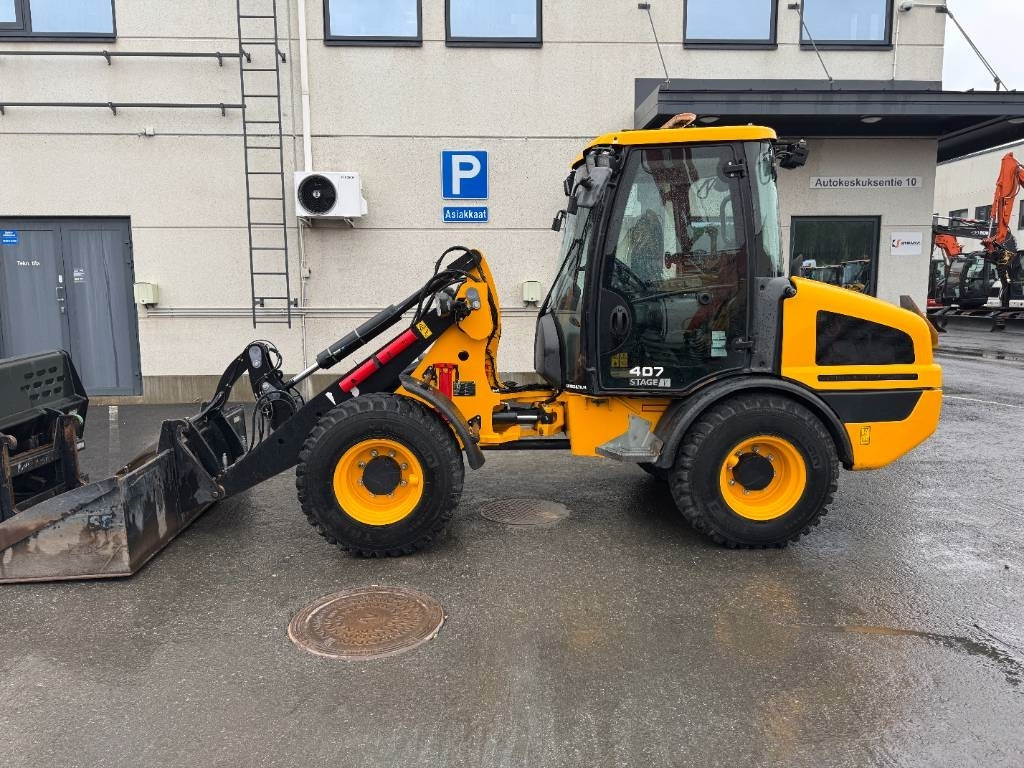 JCB MYYTY! SOLD! 407 SV - Tekerlekli yükleyici: fotoğraf 2 JCB MYYTY! SOLD! 407 SV - Tekerlekli yükleyici: fotoğraf 2