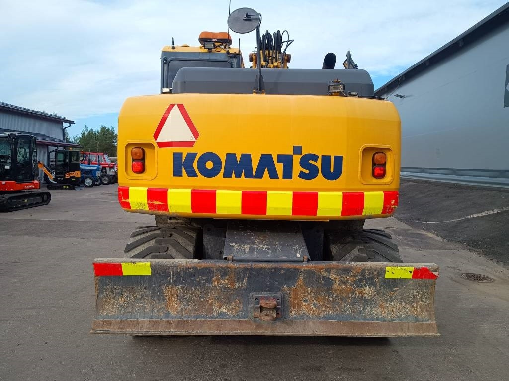 Komatsu MYYTY! SOLD! PW140-7 PYÖRITTÄJÄLLÄ - Tekerlekli ekskavatör: fotoğraf 4 Komatsu MYYTY! SOLD! PW140-7 PYÖRITTÄJÄLLÄ - Tekerlekli ekskavatör: fotoğraf 4