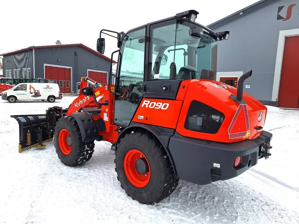 Kubota R090 TALVIPAKETILLA - Tekerlekli yükleyici: fotoğraf 3 Kubota R090 TALVIPAKETILLA - Tekerlekli yükleyici: fotoğraf 3