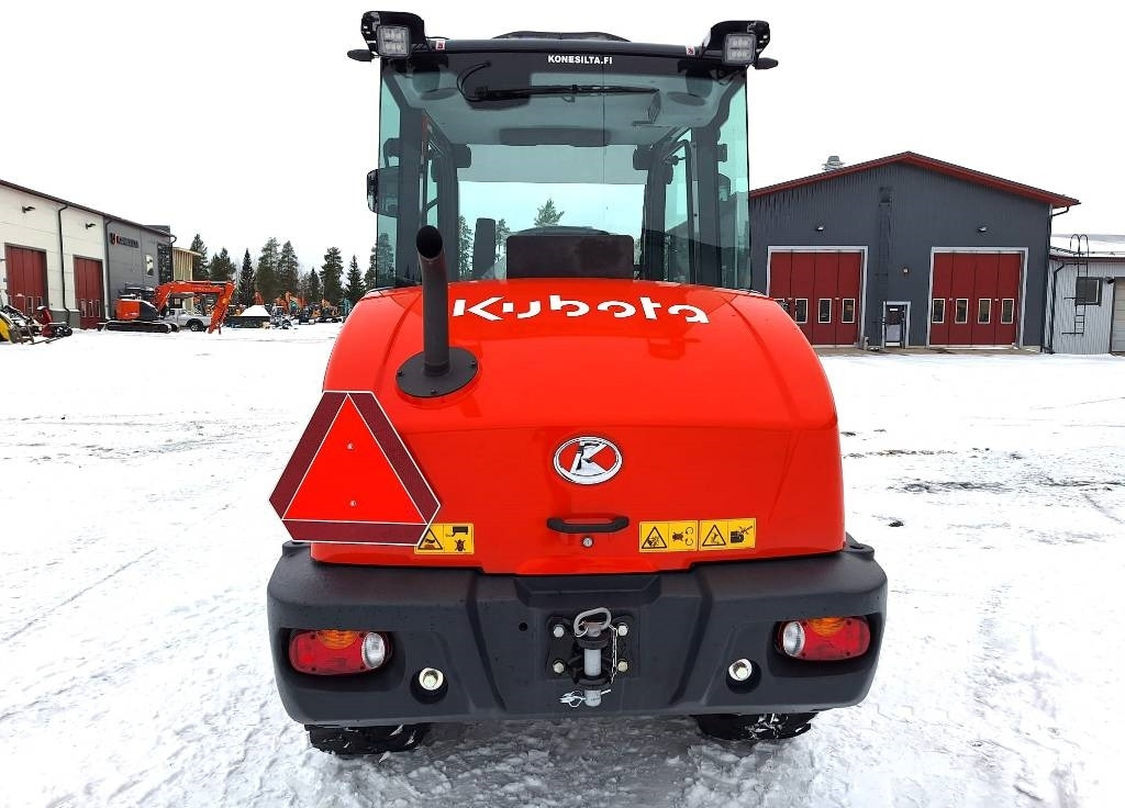 Kubota R090 TALVIPAKETILLA - Tekerlekli yükleyici: fotoğraf 4 Kubota R090 TALVIPAKETILLA - Tekerlekli yükleyici: fotoğraf 4