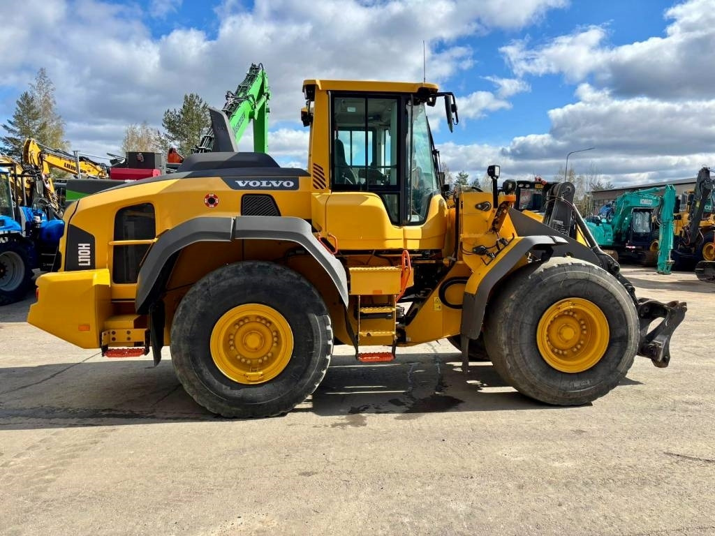 Volvo L110H VIPUOHJAUS YM. - Tekerlekli yükleyici: fotoğraf 3 Volvo L110H VIPUOHJAUS YM. - Tekerlekli yükleyici: fotoğraf 3