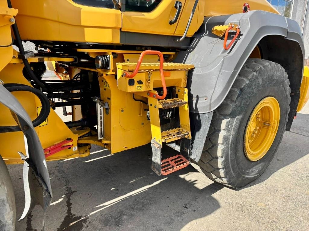 Volvo L110H VIPUOHJAUS YM. - Tekerlekli yükleyici: fotoğraf 5 Volvo L110H VIPUOHJAUS YM. - Tekerlekli yükleyici: fotoğraf 5