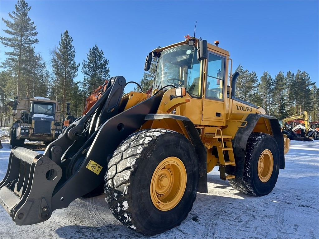 Volvo L120E RASVARILLA - Tekerlekli yükleyici: fotoğraf 2 Volvo L120E RASVARILLA - Tekerlekli yükleyici: fotoğraf 2