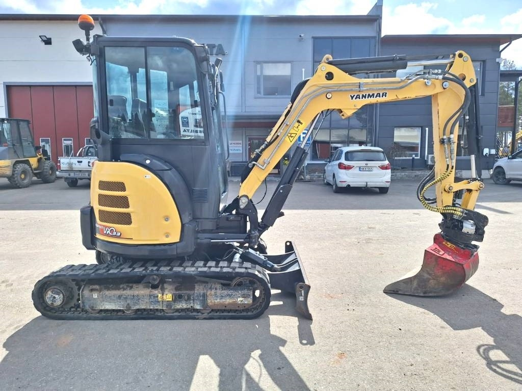 Yanmar ViO33-U PYÖRITTÄJÄLLÄ - Mini ekskavatör: fotoğraf 4 Yanmar ViO33-U PYÖRITTÄJÄLLÄ - Mini ekskavatör: fotoğraf 4