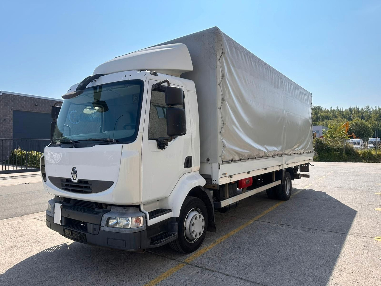 Renault Midlum dXi220-12. Klima. - Tenteli kamyon: fotoğraf 3 Renault Midlum dXi220-12. Klima. - Tenteli kamyon: fotoğraf 3