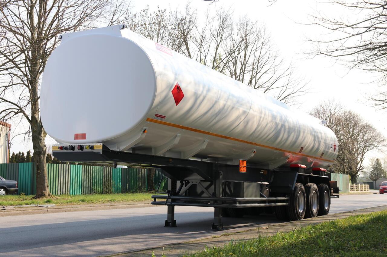 Sievering 45000 LITRES ADR SEMI REMORQUE CITERNE DE CARBURANT - Tanker dorse: fotoğraf 5 Sievering 45000 LITRES ADR SEMI REMORQUE CITERNE DE CARBURANT - Tanker dorse: fotoğraf 5
