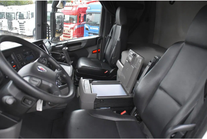 Scania S410 NGS 4x2EB MEGA 95 cm or 103 cm driving height - RETARDER - 670 TKM - FULL AIR - PARK. AIRCO - LEATHER SEATS - 2 x FUEL TANK - Çekici: fotoğraf 5 Scania S410 NGS 4x2EB MEGA 95 cm or 103 cm driving height - RETARDER - 670 TKM - FULL AIR - PARK. AIRCO - LEATHER SEATS - 2 x FUEL TANK - Çekici: fotoğraf 5