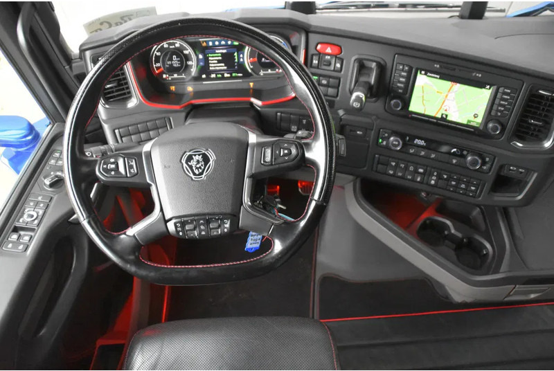 Çekici Scania S520 V8 NGS 4x2NB - RETARDER - 691 TKM - FULL AIR - PARK. AIRCO - 2 x FUEL TANKS - LED - PAINTED WHEELS - LIKE NEW !: fotoğraf 6