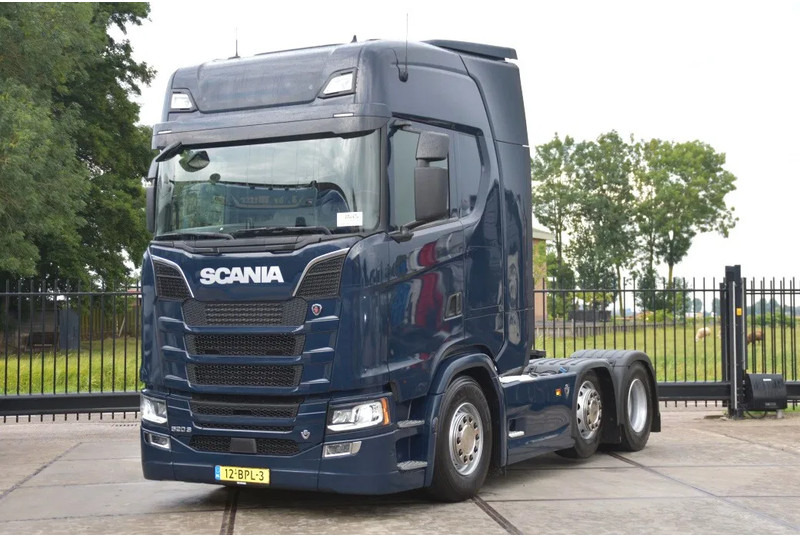 Scania S520 V8 NGS 6x2/4NB - RETARDER - FULL AIR - PARK. AIRCO - ACC - 2 x FUEL TANKS - LED LIGHTS - TOP CONDITION - - Çekici: fotoğraf 2 Scania S520 V8 NGS 6x2/4NB - RETARDER - FULL AIR - PARK. AIRCO - ACC - 2 x FUEL TANKS - LED LIGHTS - TOP CONDITION - - Çekici: fotoğraf 2