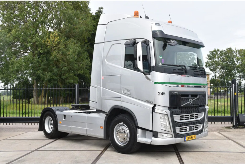 Volvo FH 420 Globe 4x2 - ADR FL - 766 TKM - PTO - AIRCO - DIFF. LOCK - TOP CONDITION - - Çekici: fotoğraf 1 Volvo FH 420 Globe 4x2 - ADR FL - 766 TKM - PTO - AIRCO - DIFF. LOCK - TOP CONDITION - - Çekici: fotoğraf 1