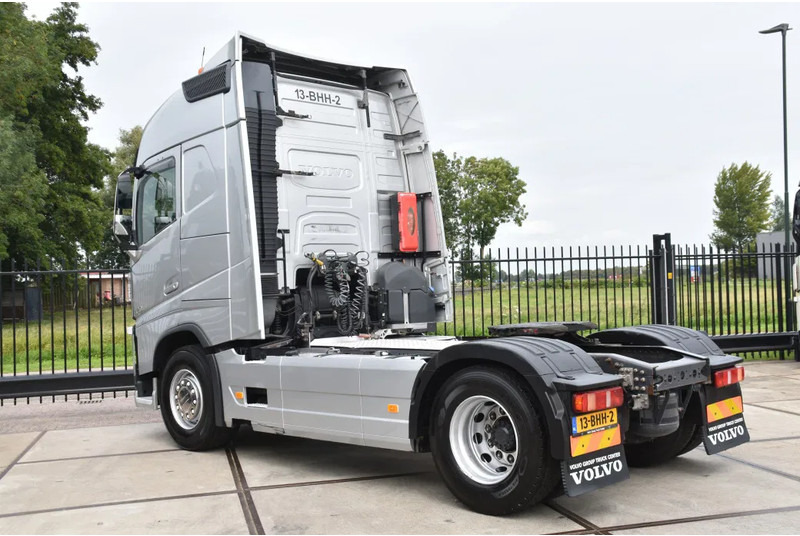 Volvo FH 420 Globe 4x2 - ADR FL - 766 TKM - PTO - AIRCO - DIFF. LOCK - TOP CONDITION - - Çekici: fotoğraf 3 Volvo FH 420 Globe 4x2 - ADR FL - 766 TKM - PTO - AIRCO - DIFF. LOCK - TOP CONDITION - - Çekici: fotoğraf 3