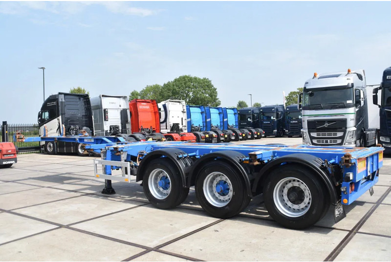 Pacton TXC343 - ALL CONNECTIONS - BPW AXLES - 2 x LIFT AXLES - DISC BRAKES - 2 x EXTENDABLE - - Konteynır taşıyıcı/ Yedek karoser dorse: fotoğraf 4 Pacton TXC343 - ALL CONNECTIONS - BPW AXLES - 2 x LIFT AXLES - DISC BRAKES - 2 x EXTENDABLE - - Konteynır taşıyıcı/ Yedek karoser dorse: fotoğraf 4