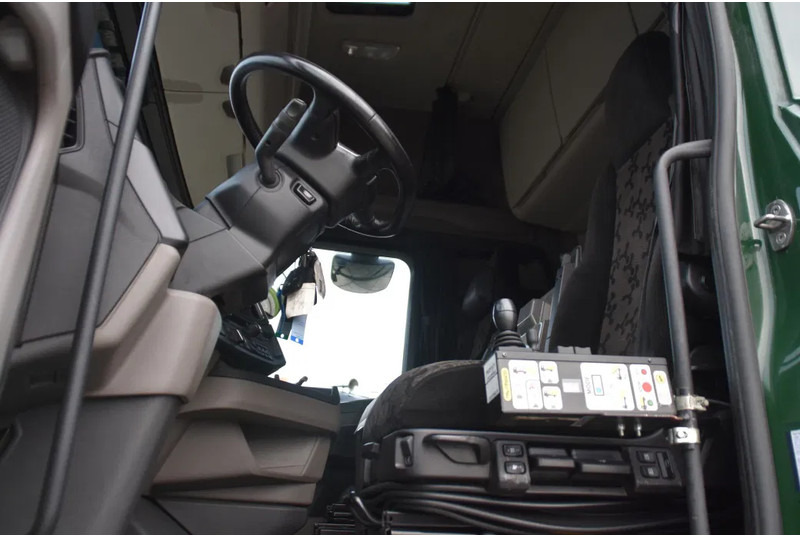 Scania S500 NGS 6x2*4 - HOOKLIFT - RETARDER - 375 TKM - PARK. AIRCO - WHEELBASE: 475 CM - PTO - EXCELLENT CONDITION - - Kancalı yükleyici kamyon: fotoğraf 5 Scania S500 NGS 6x2*4 - HOOKLIFT - RETARDER - 375 TKM - PARK. AIRCO - WHEELBASE: 475 CM - PTO - EXCELLENT CONDITION - - Kancalı yükleyici kamyon: fotoğraf 5