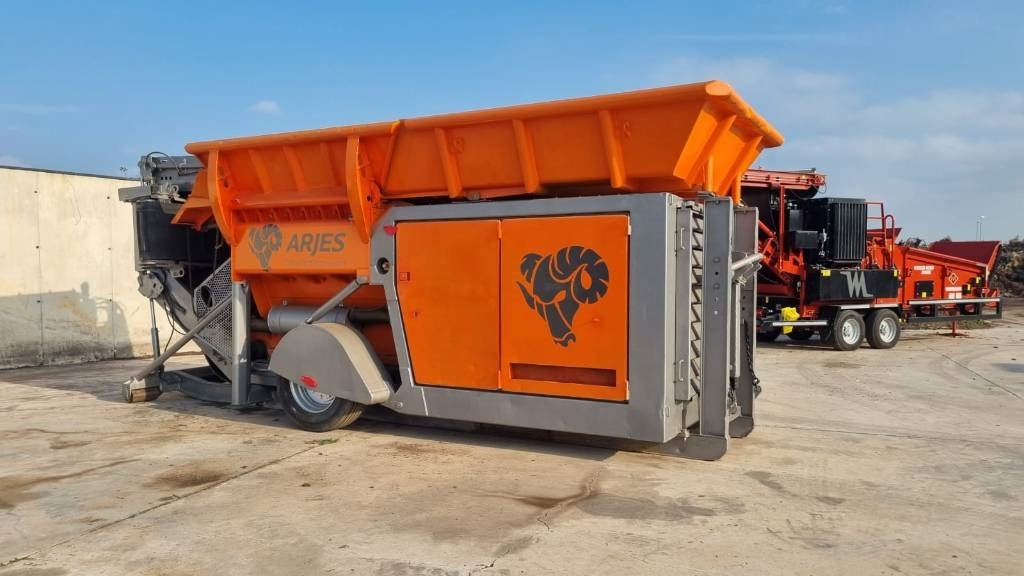 Arjes VZ 750 D - Ağaç parçalama makinesi: fotoğraf 4 Arjes VZ 750 D - Ağaç parçalama makinesi: fotoğraf 4