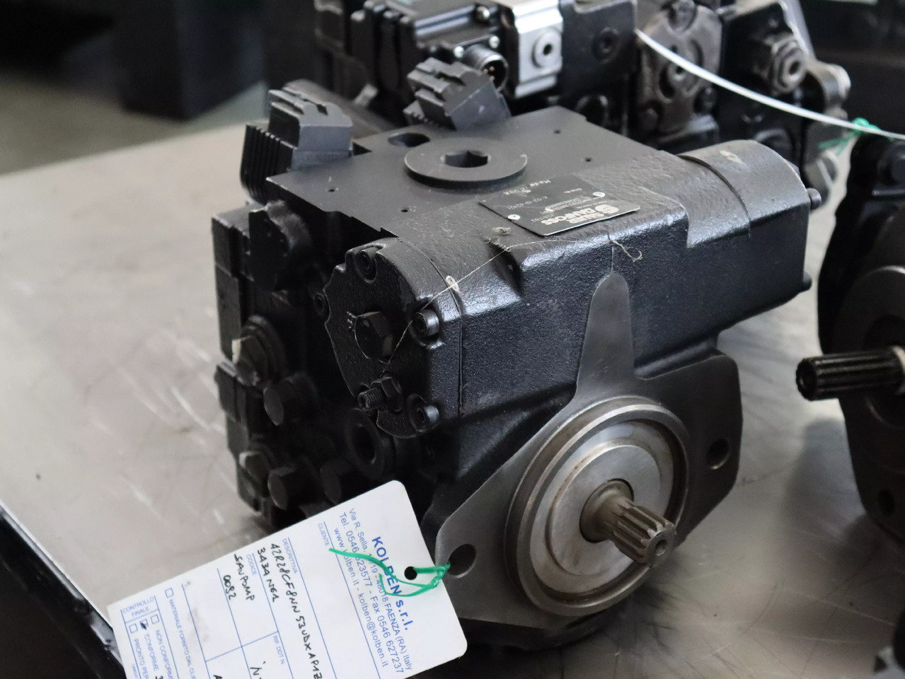 DANFOSS 42R28CF8NN53UDXAP1Z3434N61 - Hidrolik pompa - Malzeme taşıma ekipmanı: fotoğraf 1 DANFOSS 42R28CF8NN53UDXAP1Z3434N61 - Hidrolik pompa - Malzeme taşıma ekipmanı: fotoğraf 1
