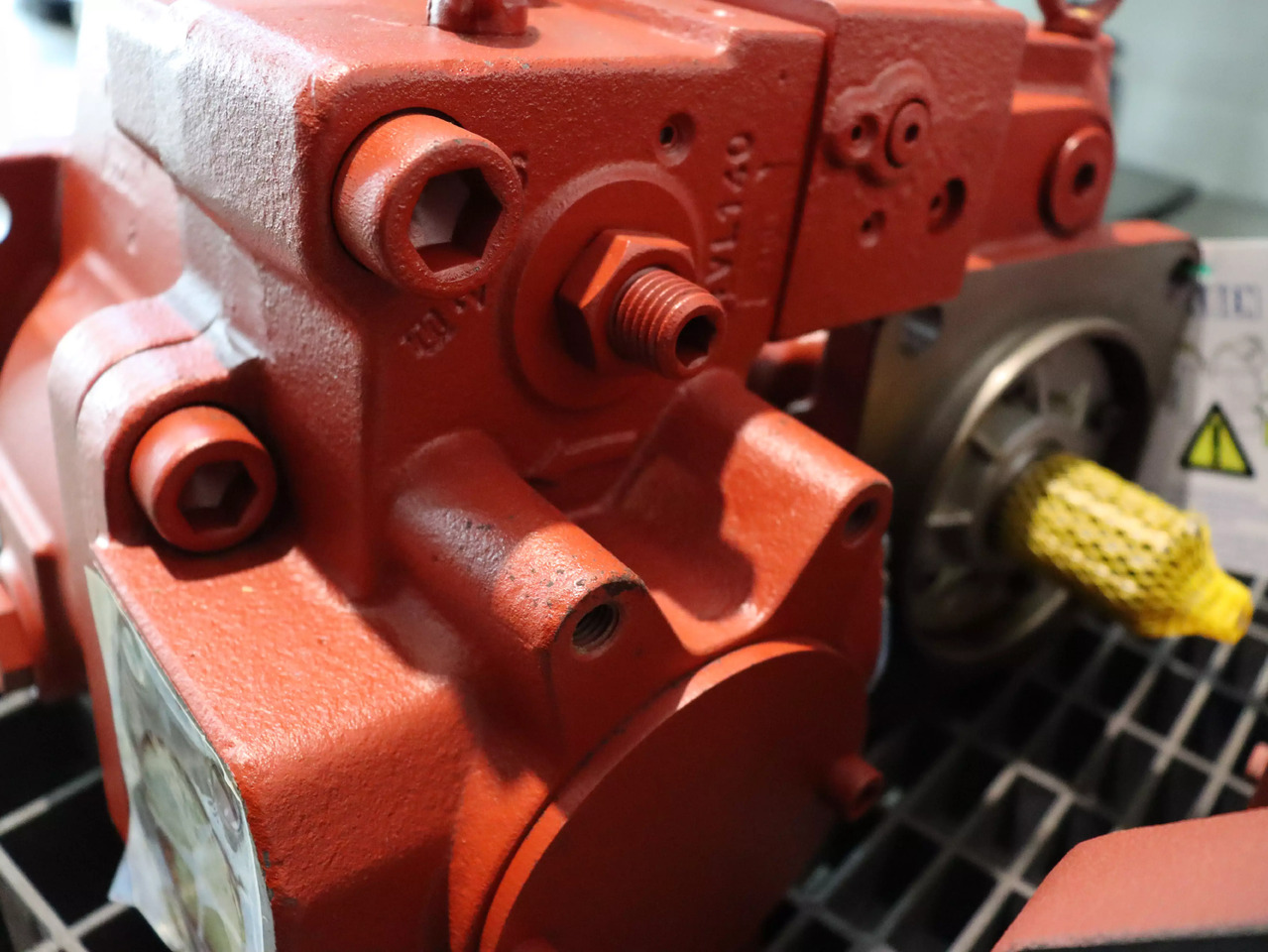 KAWASAKI K3VL140B-1NRSM-L01 H1 - Hidrolik pompa - İş makinaları: fotoğraf 4 KAWASAKI K3VL140B-1NRSM-L01 H1 - Hidrolik pompa - İş makinaları: fotoğraf 4