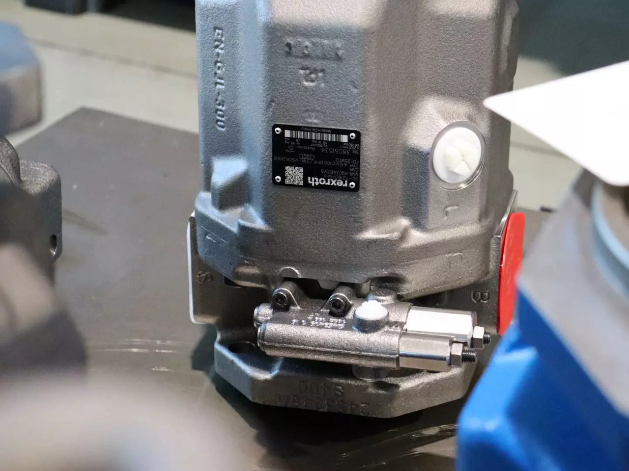 REXROTH A10VO100DFR/31R-VSC62K68 - Hidrolik pompa - İş makinaları: fotoğraf 3 REXROTH A10VO100DFR/31R-VSC62K68 - Hidrolik pompa - İş makinaları: fotoğraf 3