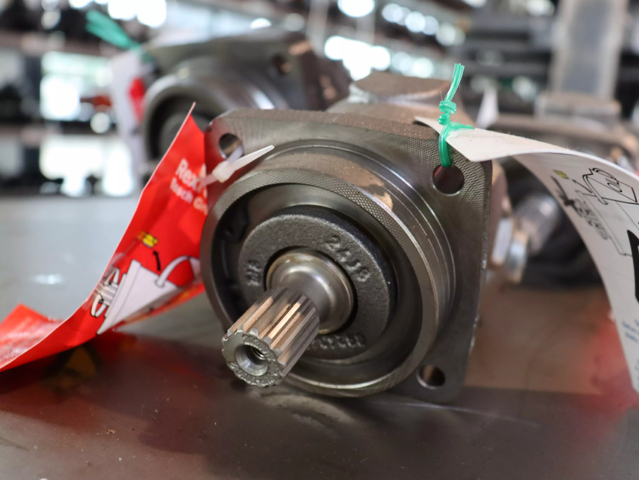 REXROTH A2FM10/61W-VZB040 - Hidrolik motor - İş makinaları: fotoğraf 3 REXROTH A2FM10/61W-VZB040 - Hidrolik motor - İş makinaları: fotoğraf 3