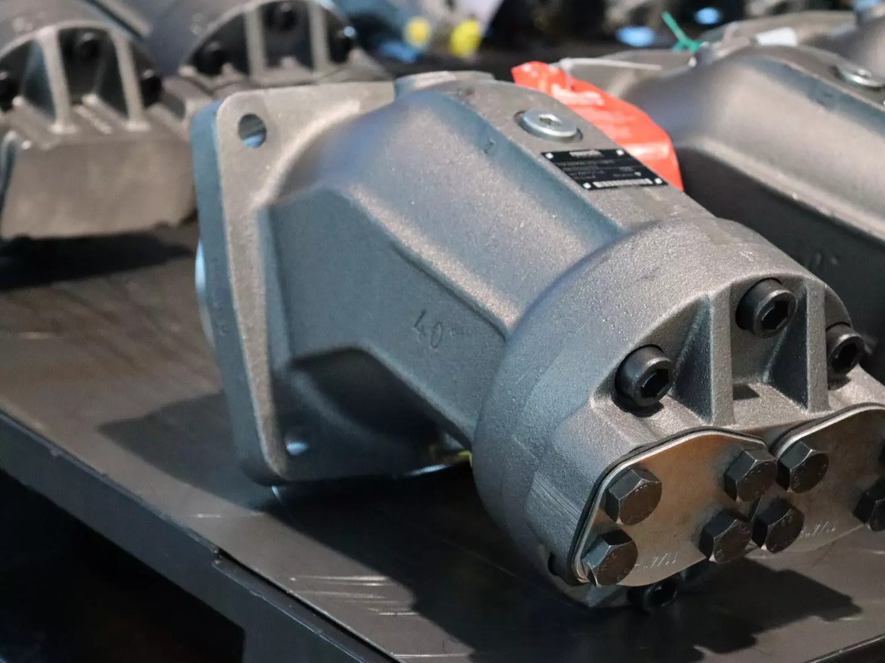 REXROTH A2FM160/61W-VAB010 - Hidrolik motor - İş makinaları: fotoğraf 2 REXROTH A2FM160/61W-VAB010 - Hidrolik motor - İş makinaları: fotoğraf 2