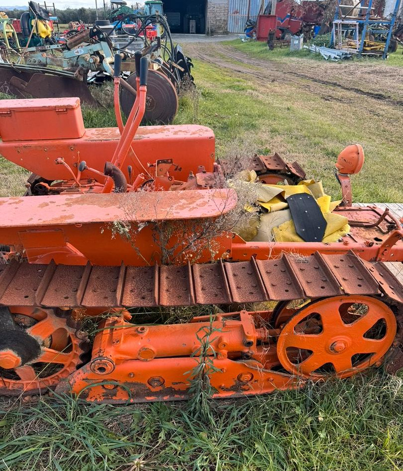Fiat 352 - Traktör: fotoğraf 2 Fiat 352 - Traktör: fotoğraf 2
