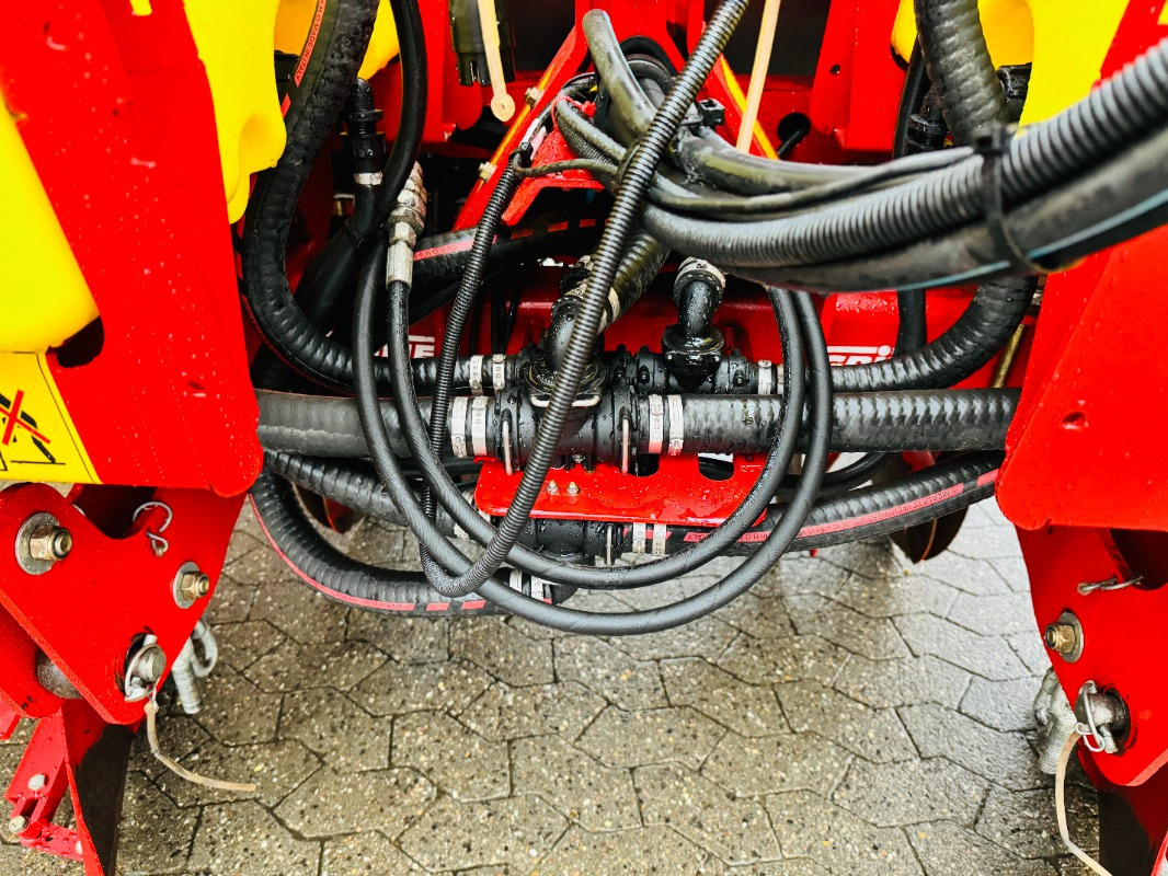 Grimme FA-200 TS-420 - Hasat makinesi: fotoğraf 5 Grimme FA-200 TS-420 - Hasat makinesi: fotoğraf 5