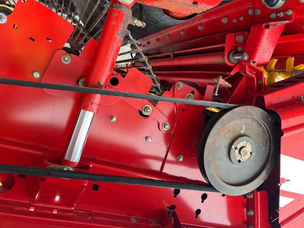 Grimme CS 150 - Patates hasat makinesi: fotoğraf 5 Grimme CS 150 - Patates hasat makinesi: fotoğraf 5