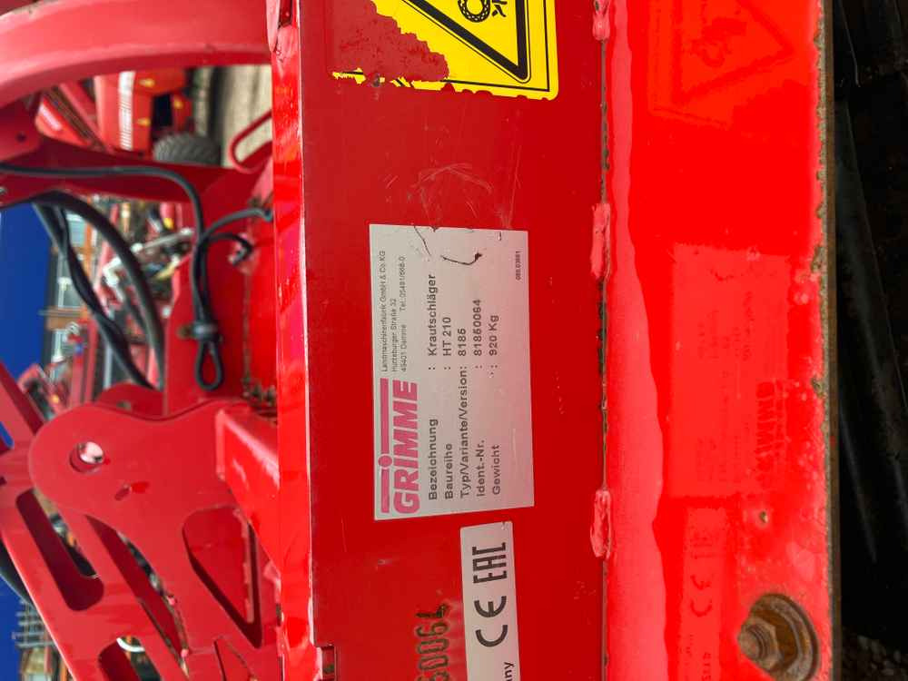 Grimme Grimme HT 210 Front Mounted Self-Propelled Topper - Hasat makinesi: fotoğraf 2 Grimme Grimme HT 210 Front Mounted Self-Propelled Topper - Hasat makinesi: fotoğraf 2