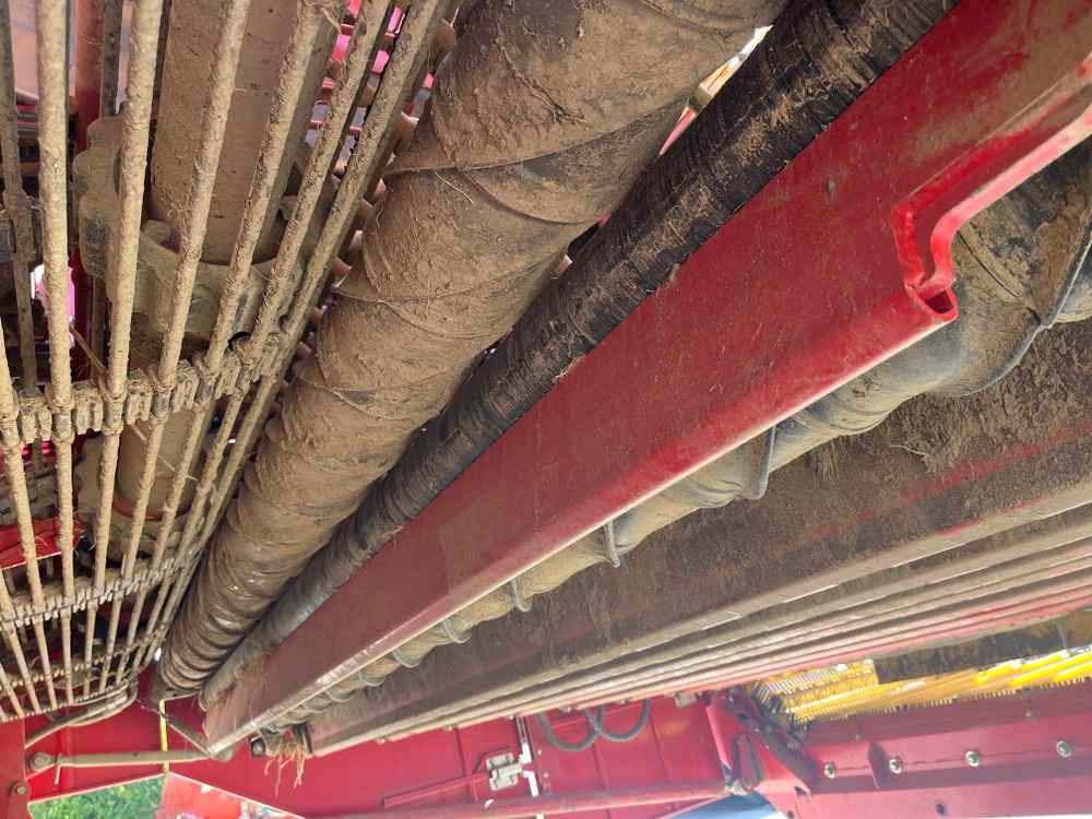 Grimme VARITRON 470 PLATINUM TT - Hasat makinesi: fotoğraf 4 Grimme VARITRON 470 PLATINUM TT - Hasat makinesi: fotoğraf 4