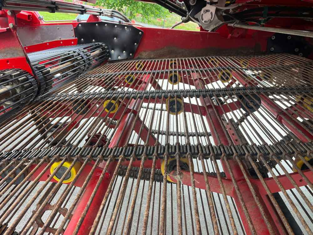 Grimme VARITRON 470 PLATINUM TT - Hasat makinesi: fotoğraf 3 Grimme VARITRON 470 PLATINUM TT - Hasat makinesi: fotoğraf 3