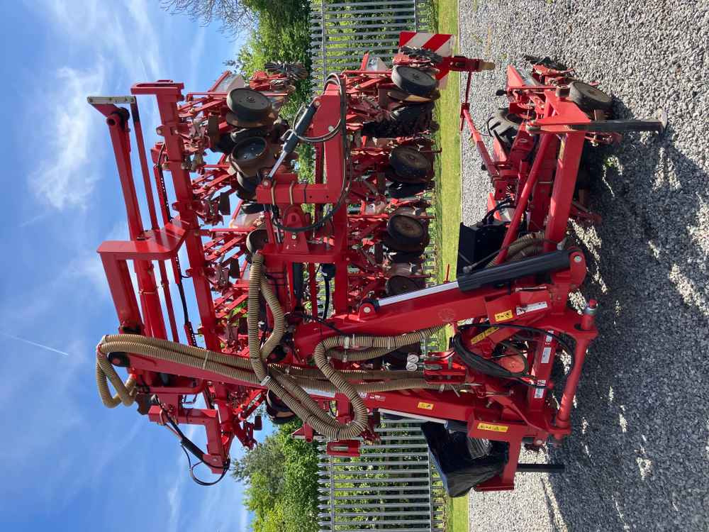 Kverneland Kverneland Monopill, 18 Row, Sugarbeet Drill - Ekim makinesi: fotoğraf 4 Kverneland Kverneland Monopill, 18 Row, Sugarbeet Drill - Ekim makinesi: fotoğraf 4