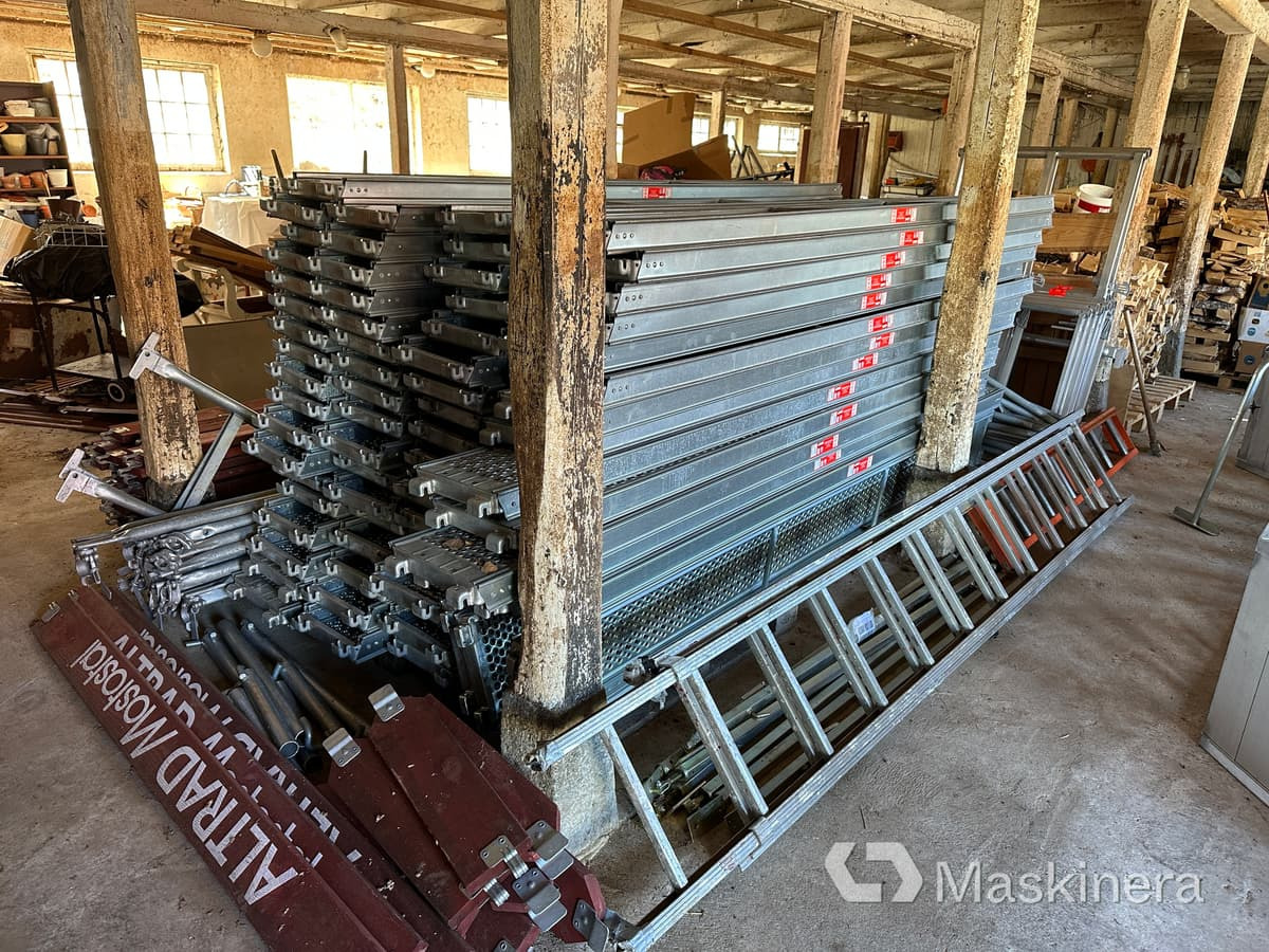 Altrad Modul Rotax Aluminium Byggställning Altrad 354 m² Modul Rotax Aluminium - İnşaat ekipmanı: fotoğraf 1 Altrad Modul Rotax Aluminium Byggställning Altrad 354 m² Modul Rotax Aluminium - İnşaat ekipmanı: fotoğraf 1