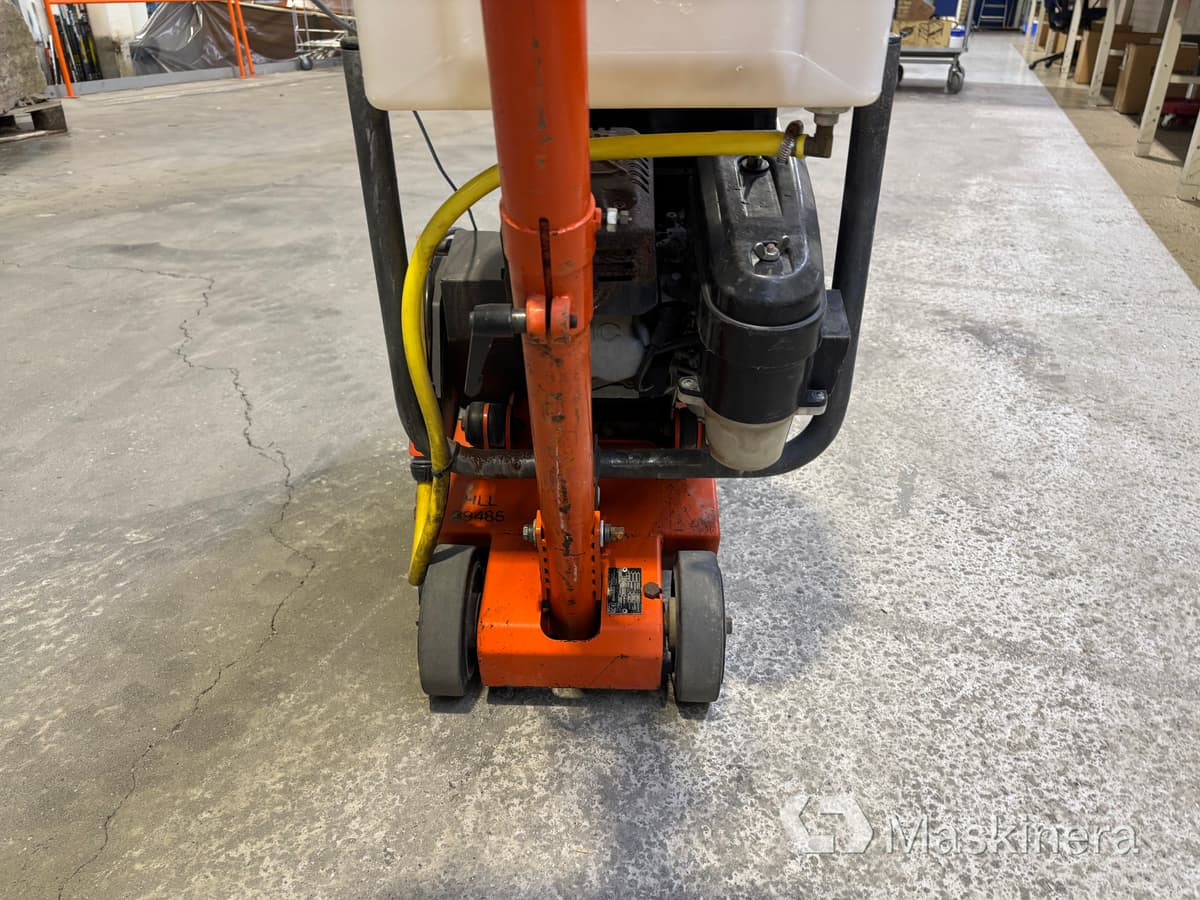 Asfaltskap Husqvarna FS 309 - Asfalt döşeme aracı: fotoğraf 4 Asfaltskap Husqvarna FS 309 - Asfalt döşeme aracı: fotoğraf 4