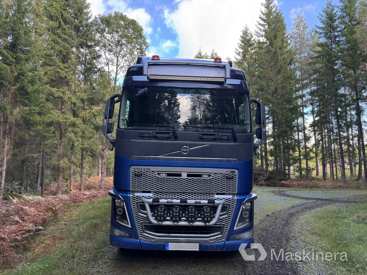Flisbil Volvo FH16 8X4 med kran & sidtipp - Çekici, Damperli römork: fotoğraf 2 Flisbil Volvo FH16 8X4 med kran & sidtipp - Çekici, Damperli römork: fotoğraf 2