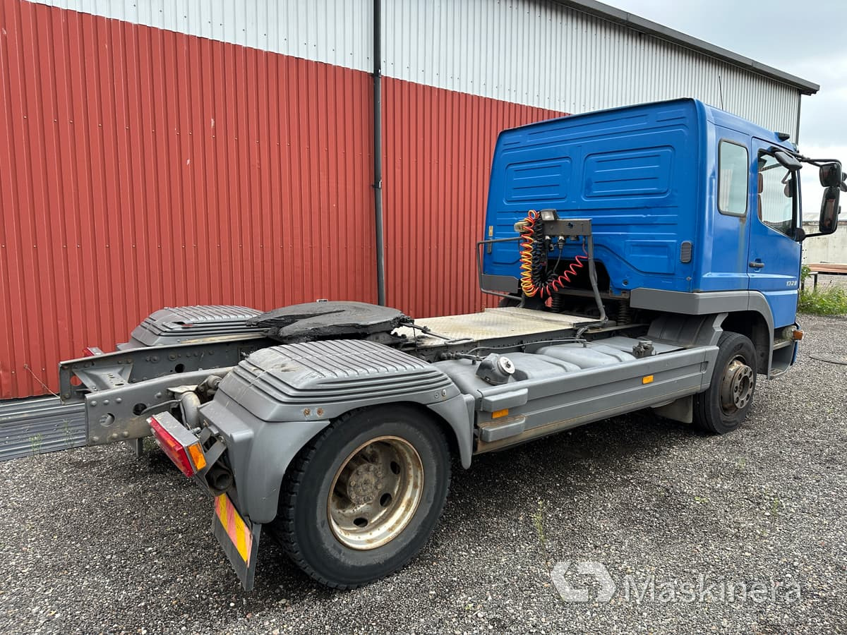 Lastbil Mercedes-Benz Atego 1328 LS 4X - Diğer araçlar: fotoğraf 3 Lastbil Mercedes-Benz Atego 1328 LS 4X - Diğer araçlar: fotoğraf 3